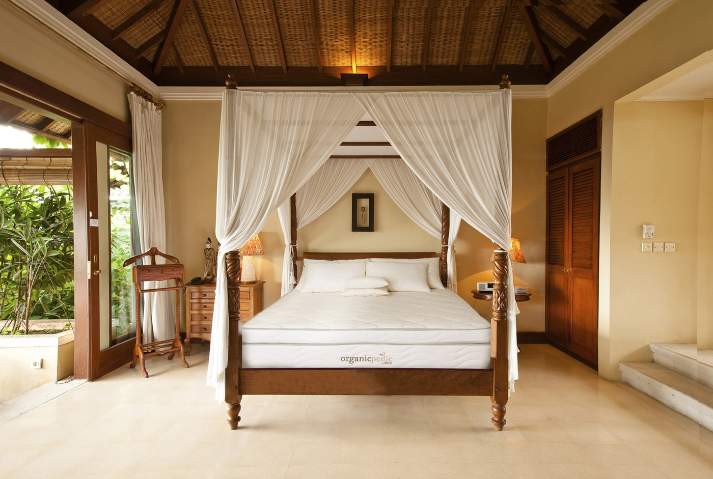 Luxury Organic Mattress by OMI